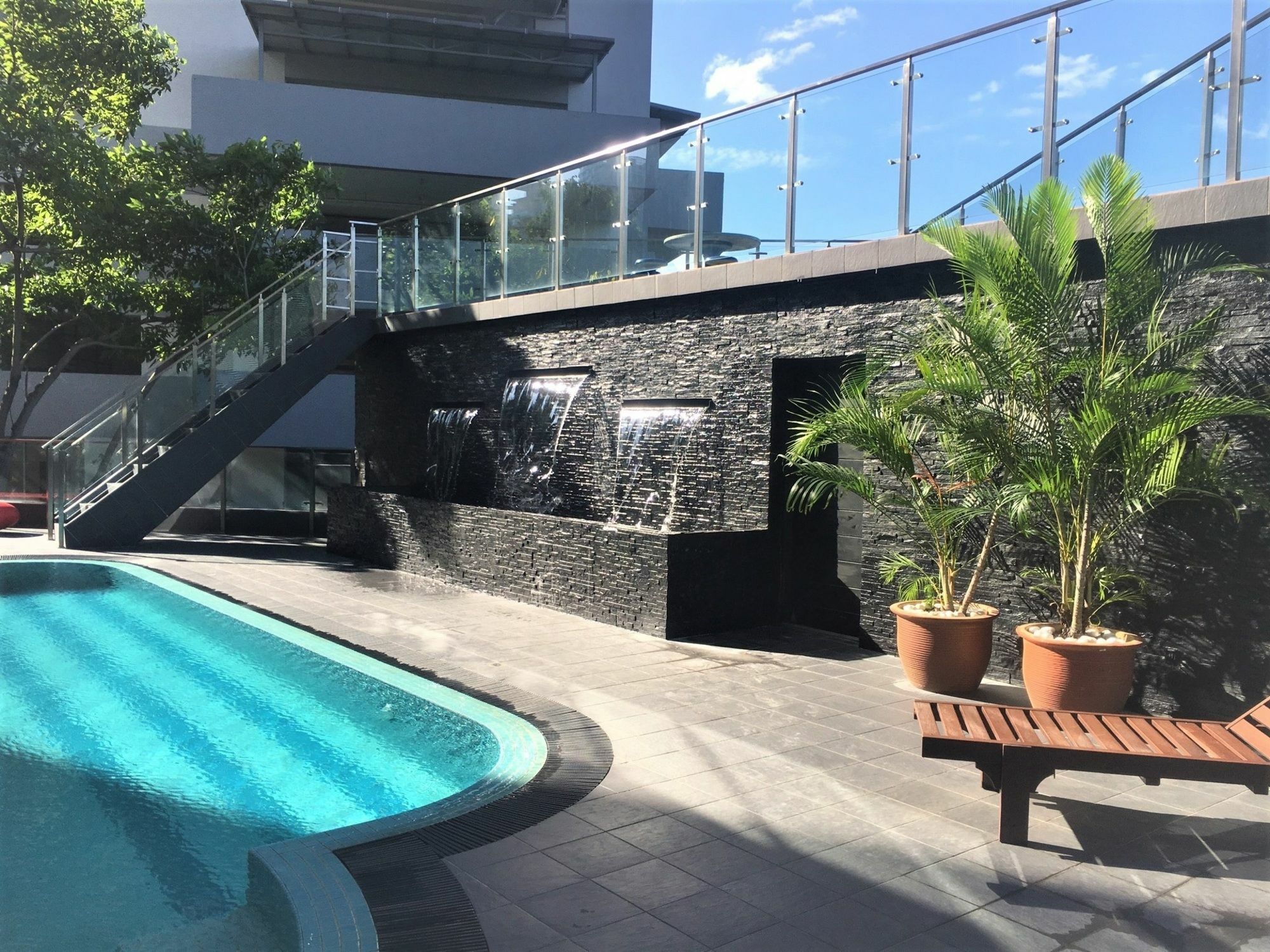 Klcc Dorm Hostel Куала-Лумпур Экстерьер фото